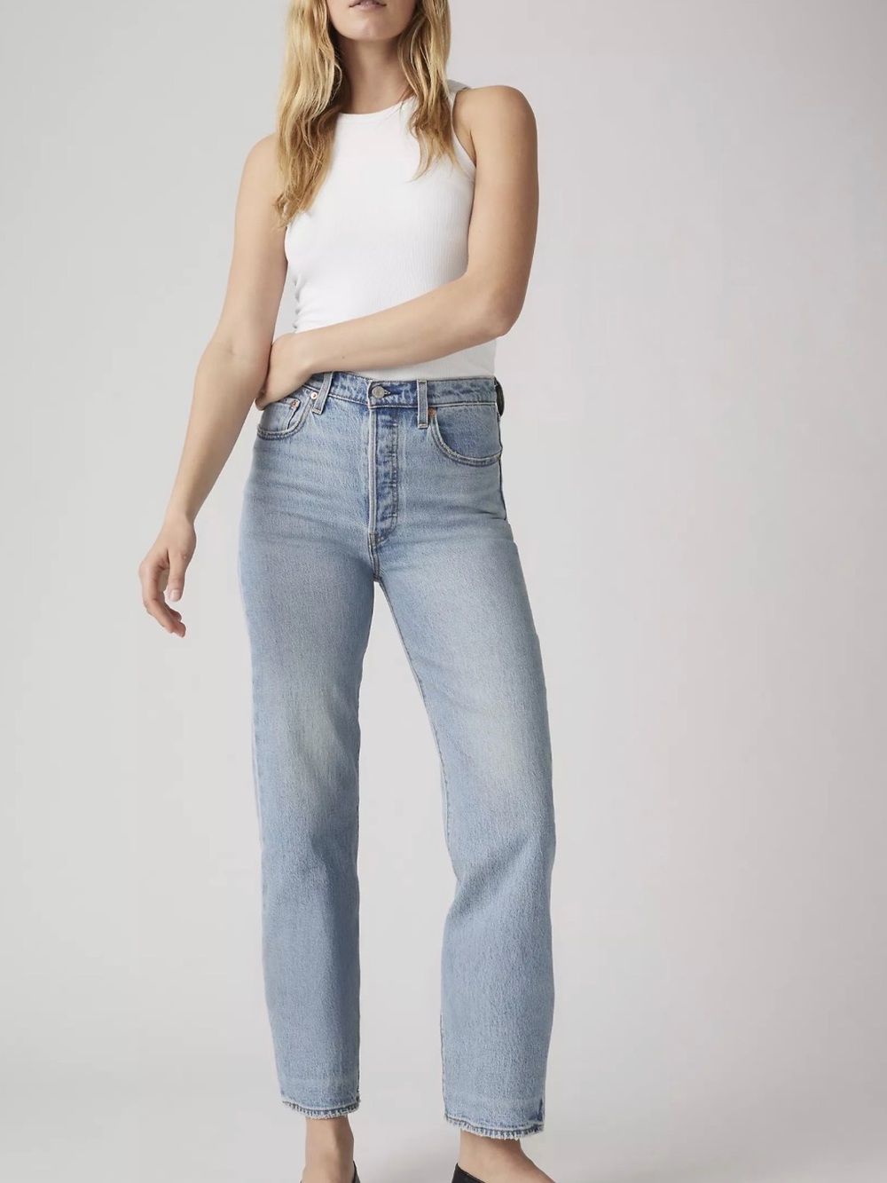 Levi's Light Blue Straight Leg Jeans - Picture 2 of 5